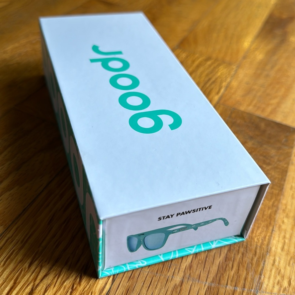 Goodr Stay Pawsitive